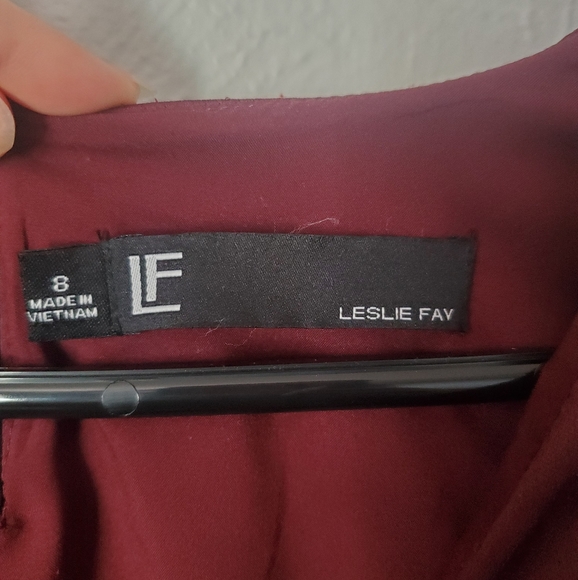 Burgundy floor length formal gown - Picture 5 of 7